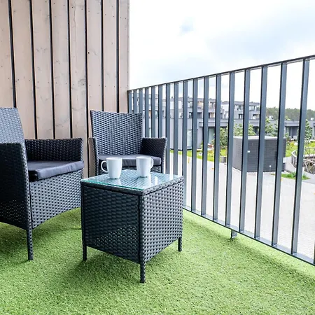 Upgrade Mano Jura No. 2, By Cohost Apartment